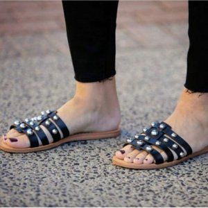 NEW MARC FISHER STUDDED SANDALS